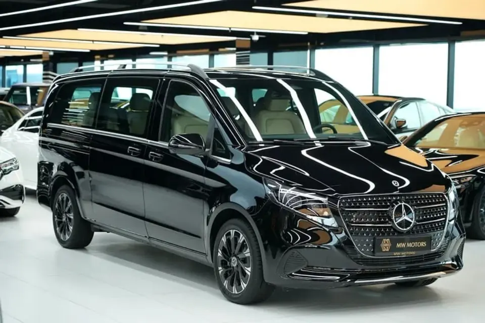 Mercedes-Benz V300 AVANTGARDE 2026