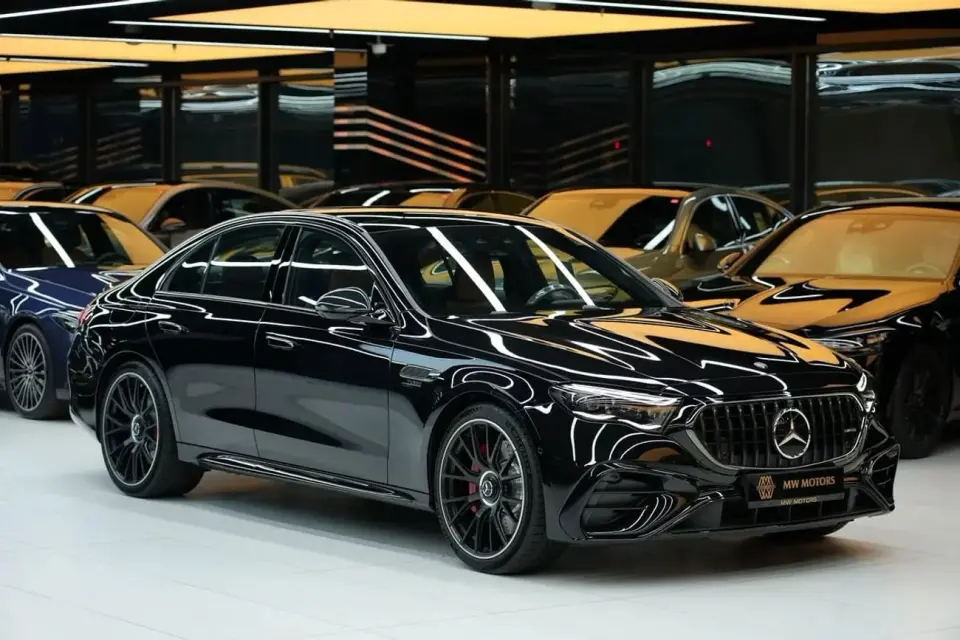 Mercedes-Benz E53 AMG 4MATIC+ HIGH 2026