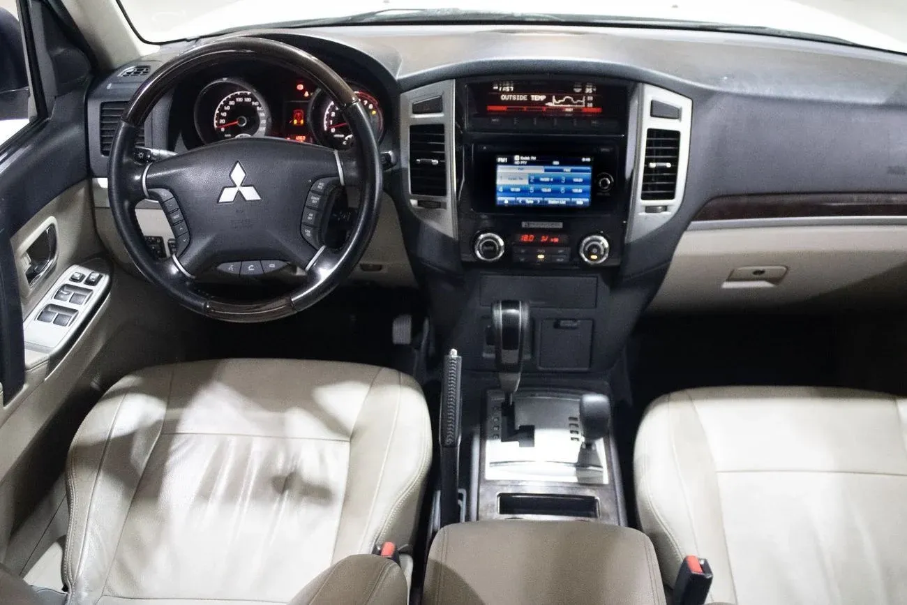 Mitsubishi Pajero GLS H/L ROCKFORD PLATINUM 2020 — фото 8