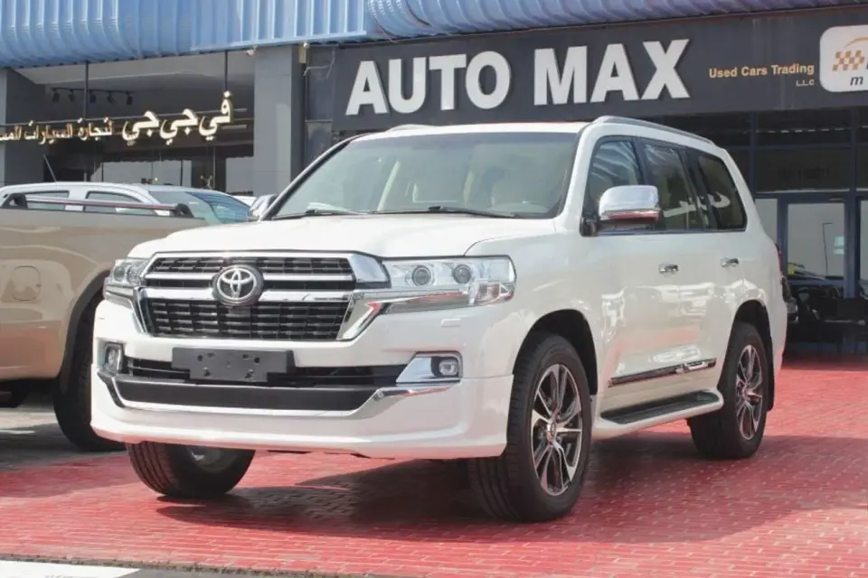 Toyota Land Cruiser VXR 2020