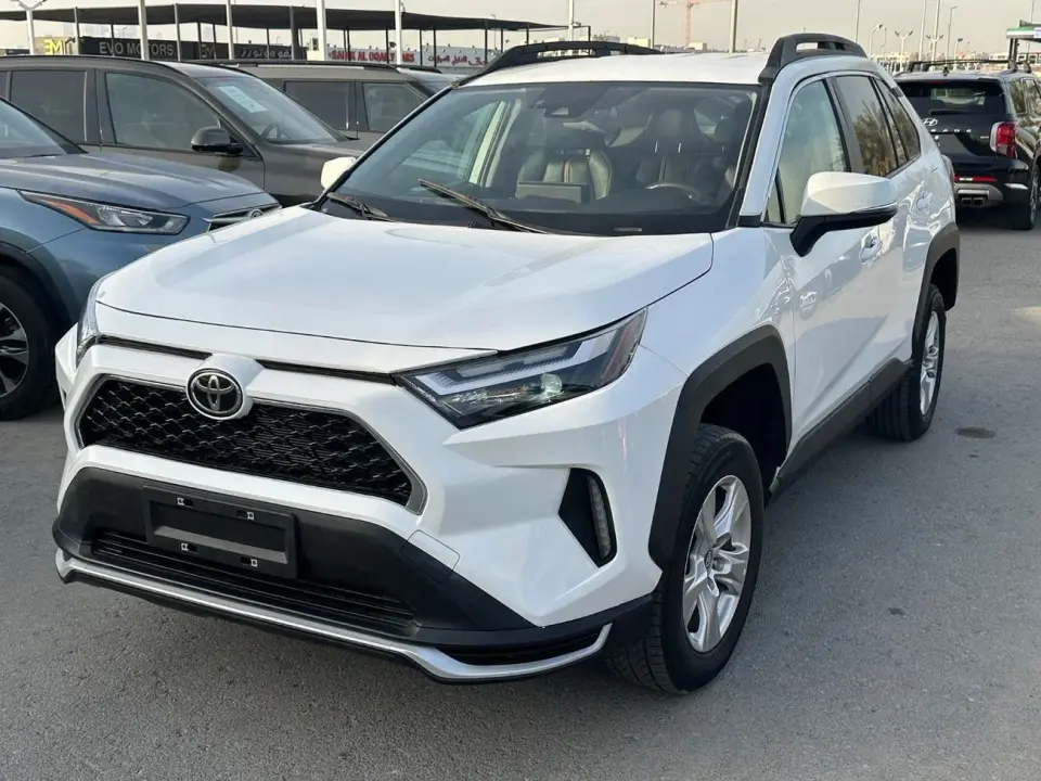 Toyota RAV4 2024