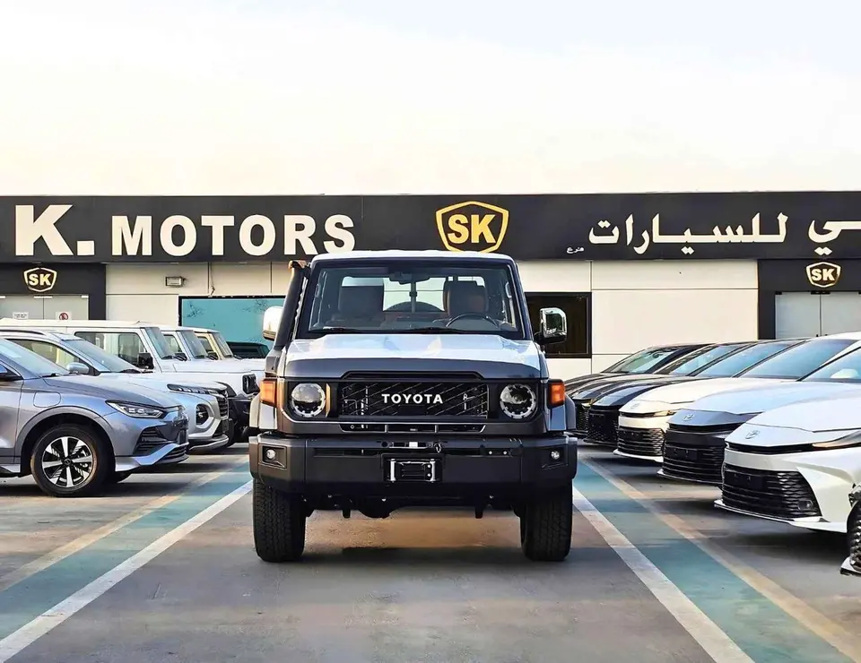 Toyota Land Cruiser Pick Up 2025