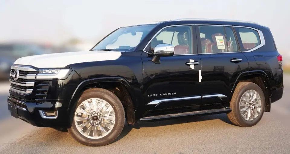 Toyota Land Cruiser VXR 2026