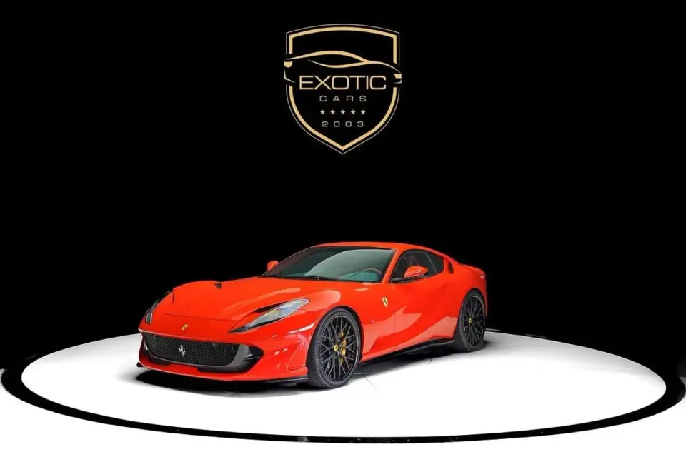 Ferrari 812 SUPERFAST 2019