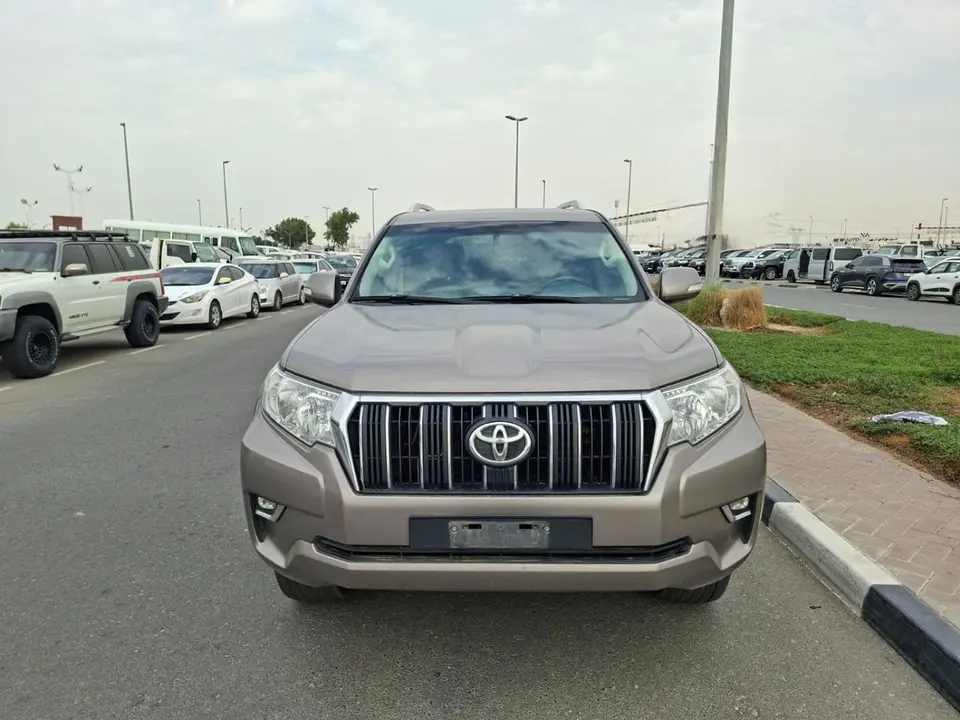 Toyota Prado TX-L 2022