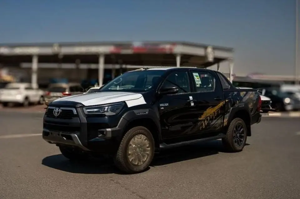 Toyota Hilux ADVENTURE 2026