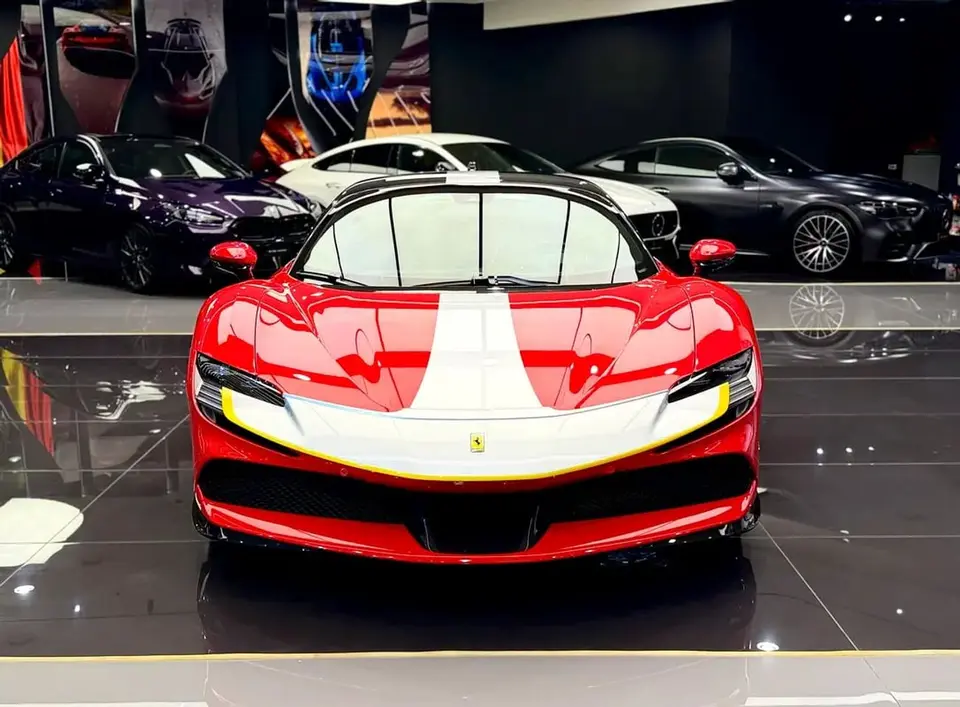 Ferrari SF90 2021