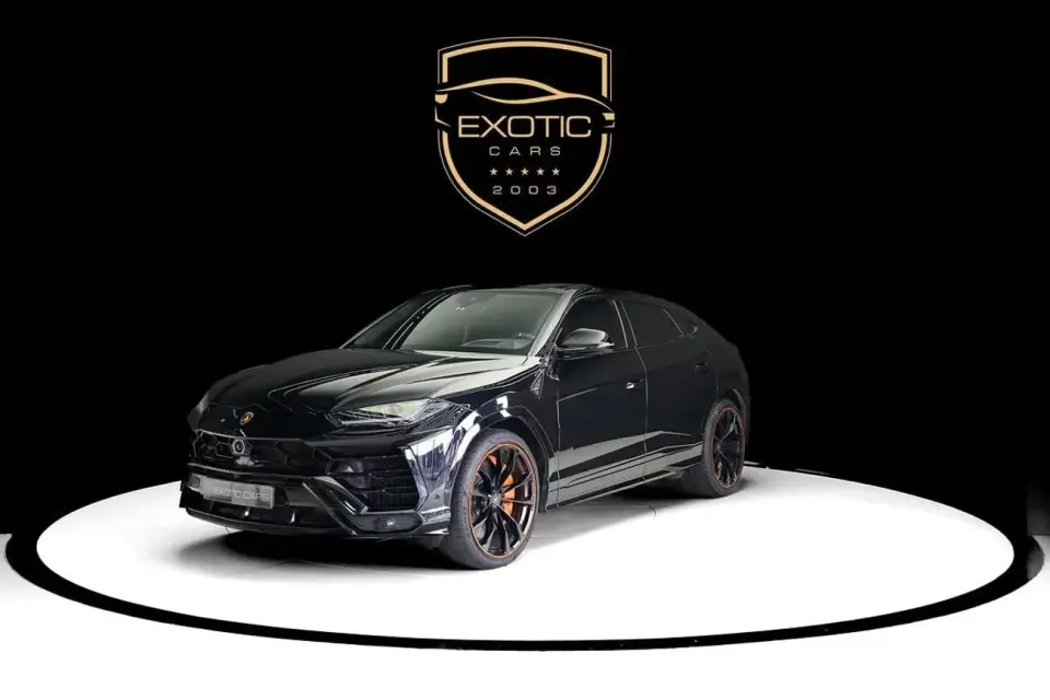 Lamborghini Urus STANDARD 2022