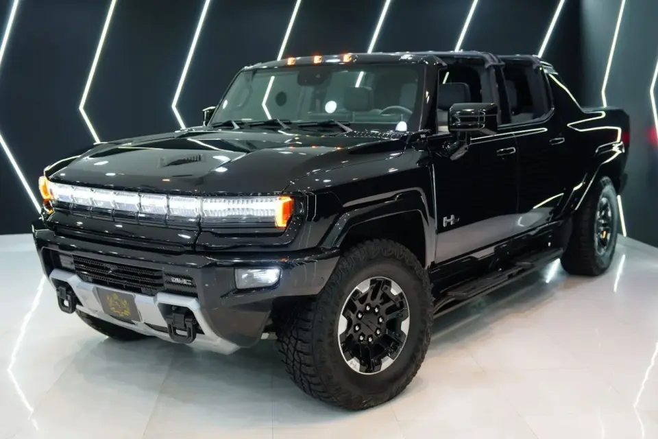 GMC Hummer EV 3X (L · None - Electric Cyl · Automatic · Electric · Pick Up Truck · All Wheel Drive · 5 Seats · 4 Door) 2024