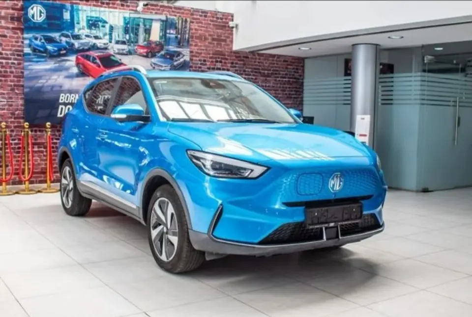 MG ZS EV LUX 2024