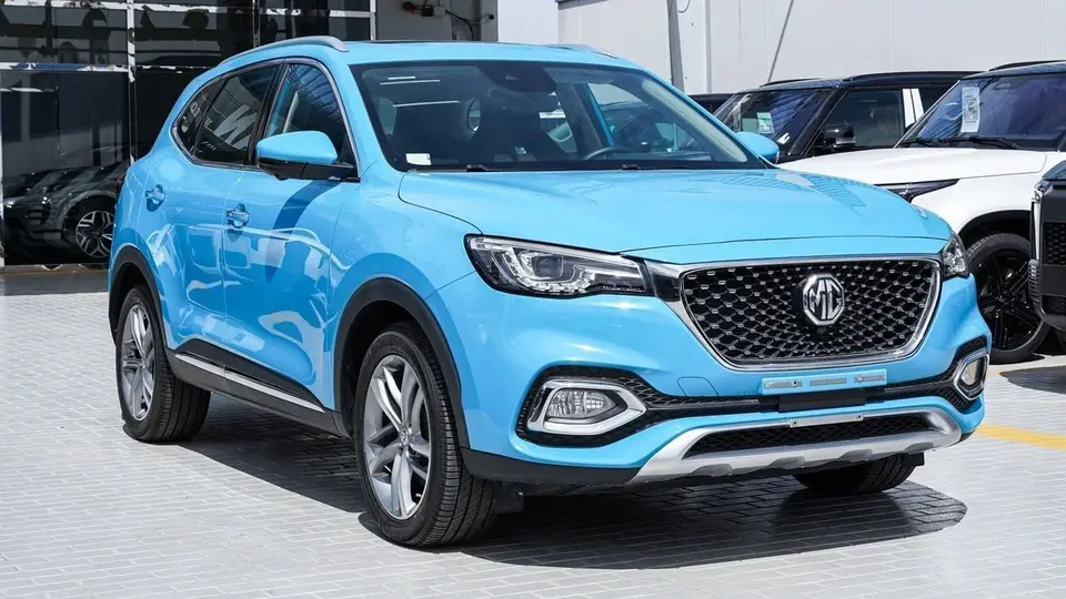 MG HS LUXURY 2023