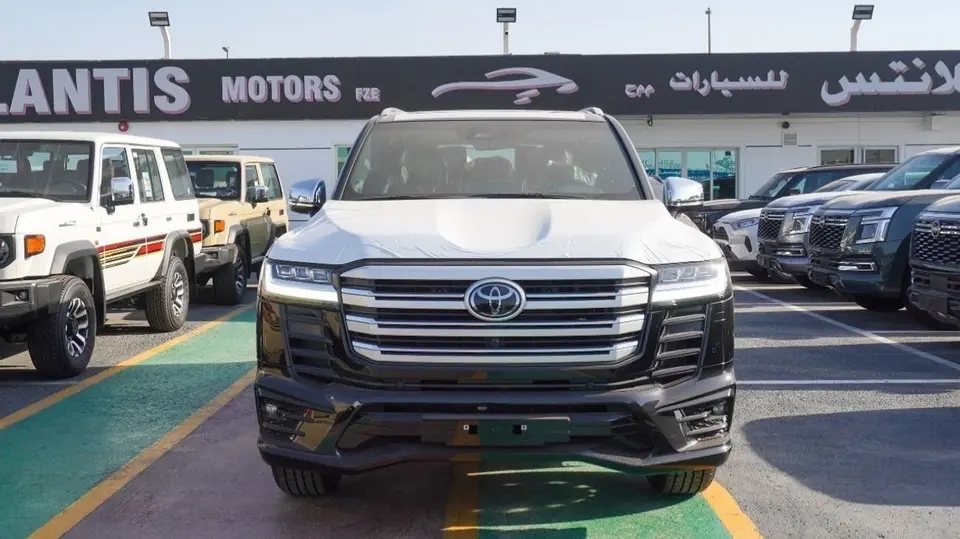 Toyota Land Cruiser VXR 2026