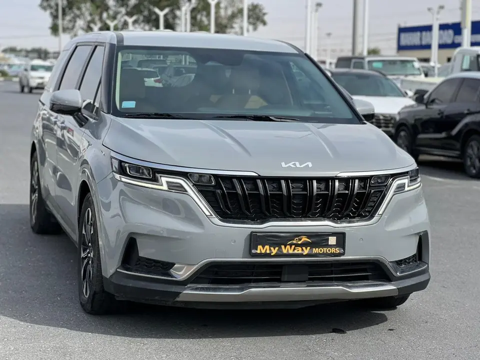 Kia Carnival EX 2024