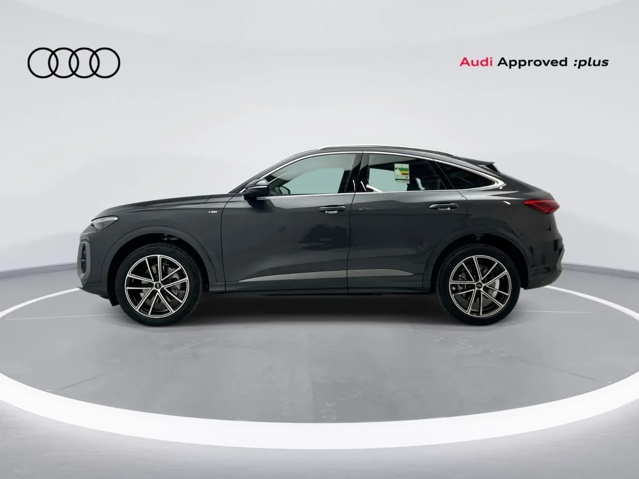 Audi Q5 45 TFSI S-LINE 2025 — фото 2