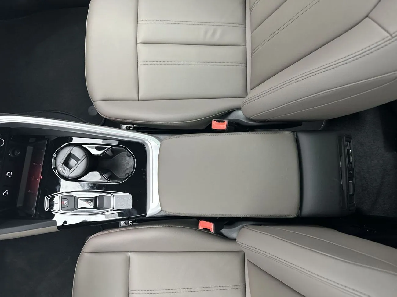 Audi Q5 45 TFSI S-LINE 2025 — фото 12