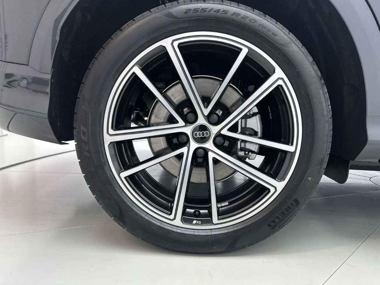 Audi Q5 45 TFSI S-LINE 2025 — фото 6