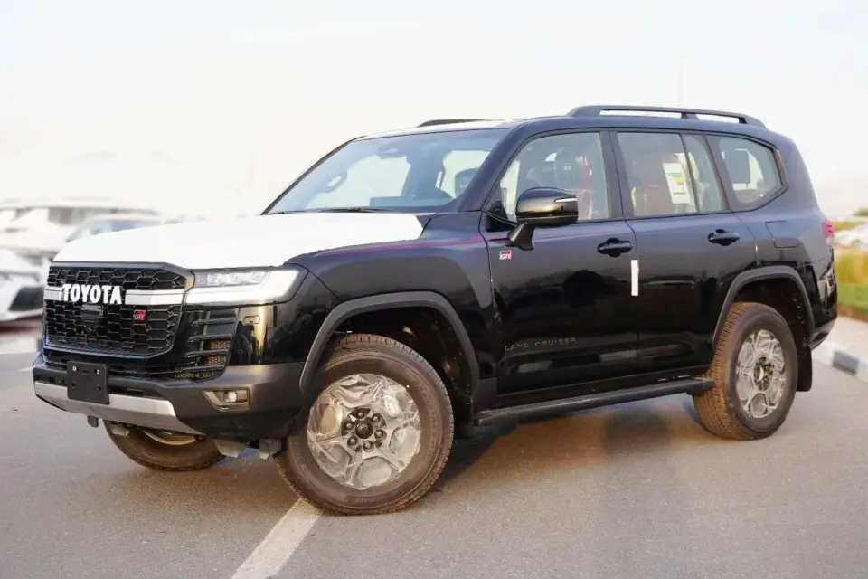 Toyota Land Cruiser GR SPORT 2026