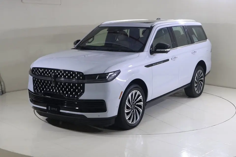 Lincoln Navigator PRESIDENTIAL 2025