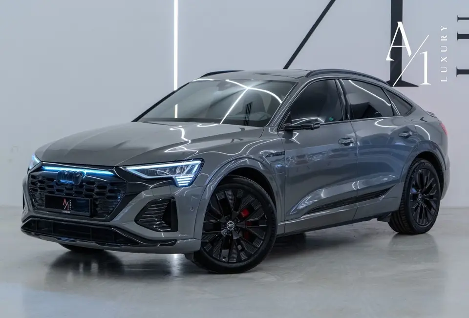 Audi Q8 e-tron 55 S-LINE 2024