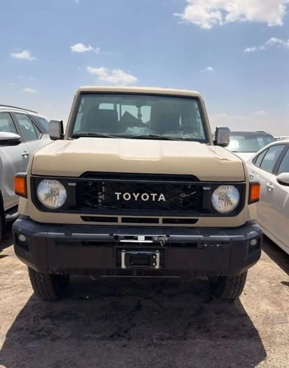 Toyota Land Cruiser Pick Up 2025