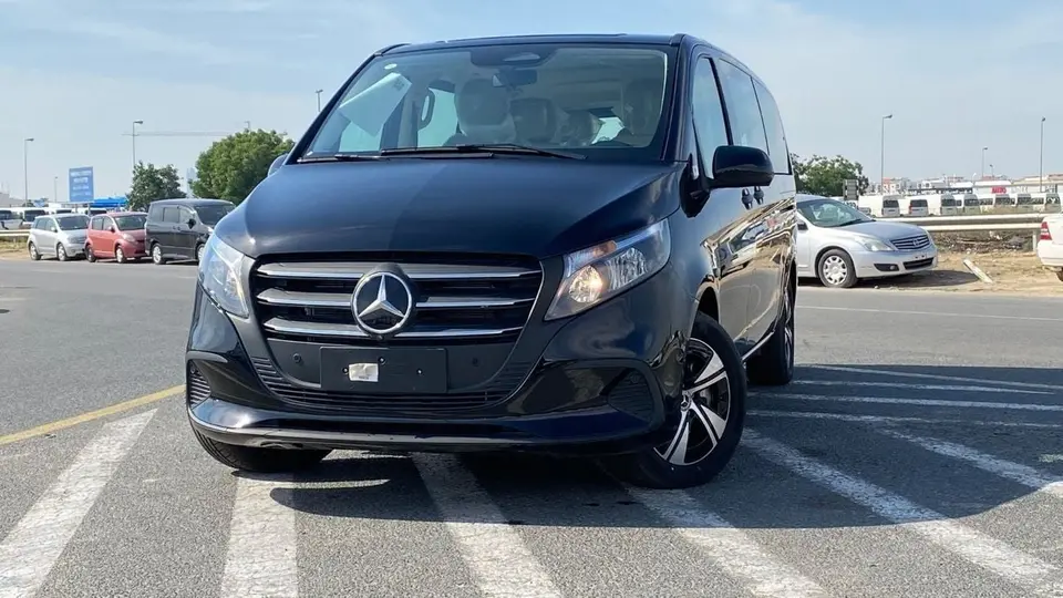Mercedes-Benz Vito TOURER SELECT 2025