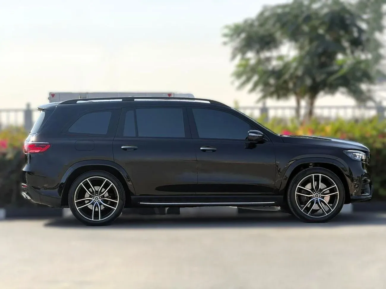Mercedes-Benz GLS450 4MATIC 2025 — фото 3