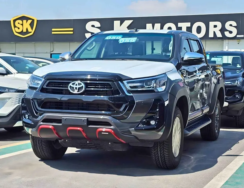 Toyota Hilux SR5 TRD 4.0L PETROL 2026