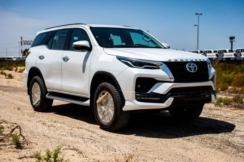 Toyota Fortuner GXR 2025