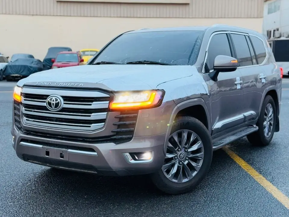 Toyota Land Cruiser GXR 2019
