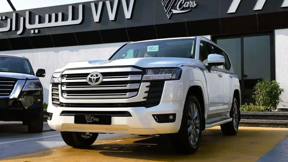 Toyota Land Cruiser GXR 2026