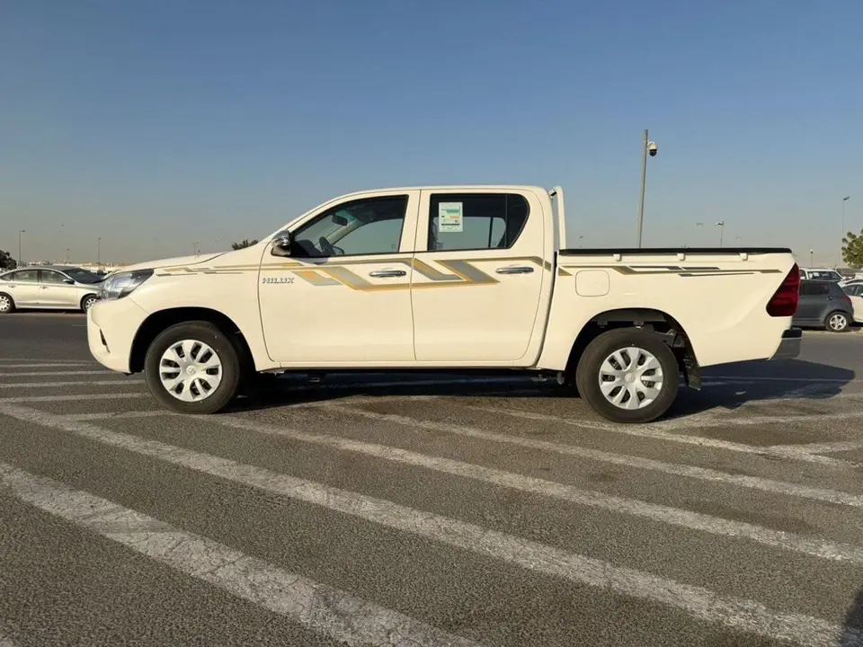 Toyota Hilux GLX 2025