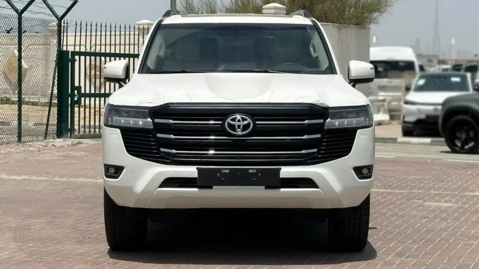 Toyota Land Cruiser GXR 2024