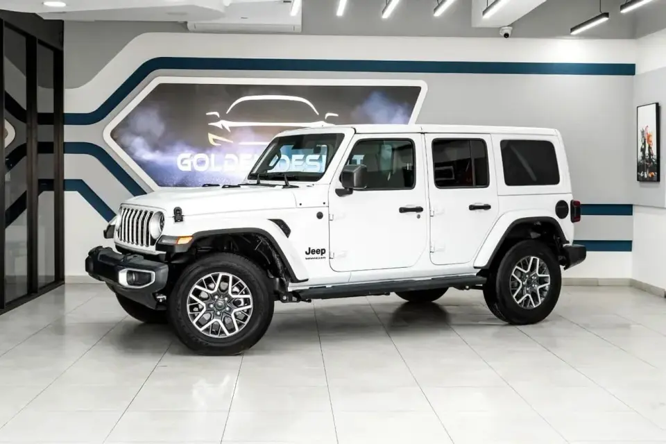 Jeep Wrangler Unlimited SAHARA 2025