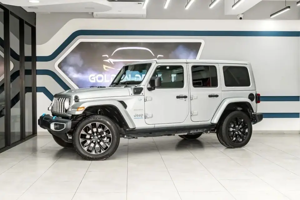 Jeep Wrangler Unlimited SAHARA 2024