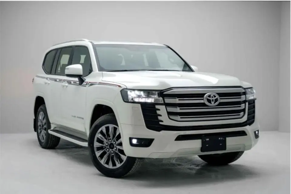 Toyota Land Cruiser GXR 2026