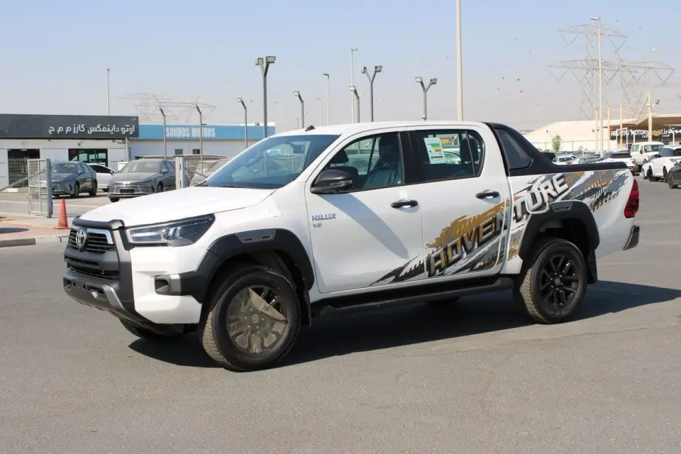 Toyota Hilux ADVENTURE 2026