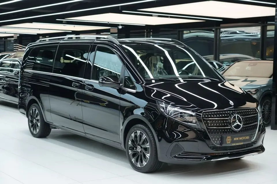 Mercedes-Benz V300 AVANTGARDE 2026