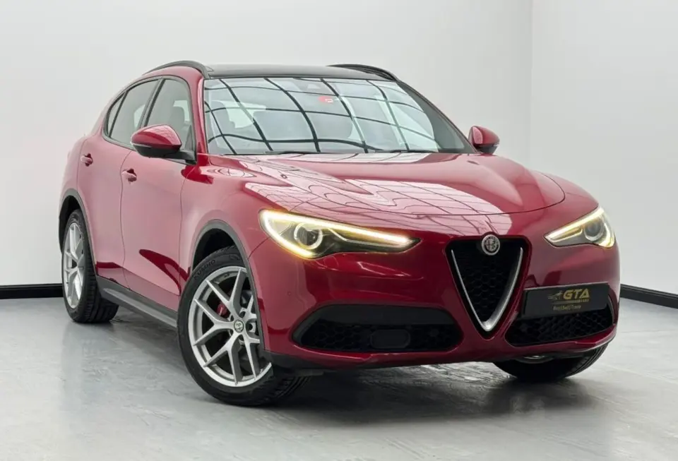 Alfa Romeo Stelvio SUPER 2020