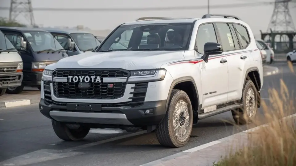 Toyota Land Cruiser GR SPORT 2026