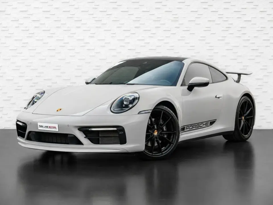 Porsche 911 CARRERA 2024