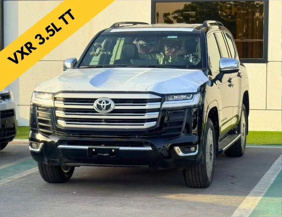 Toyota Land Cruiser VX 2026