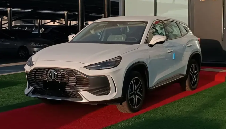 MG One LUX 2024