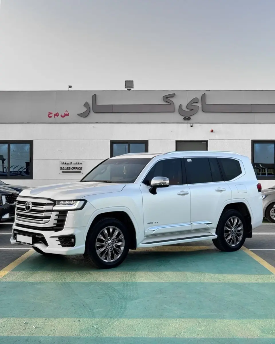 Toyota Land Cruiser VXR 2024