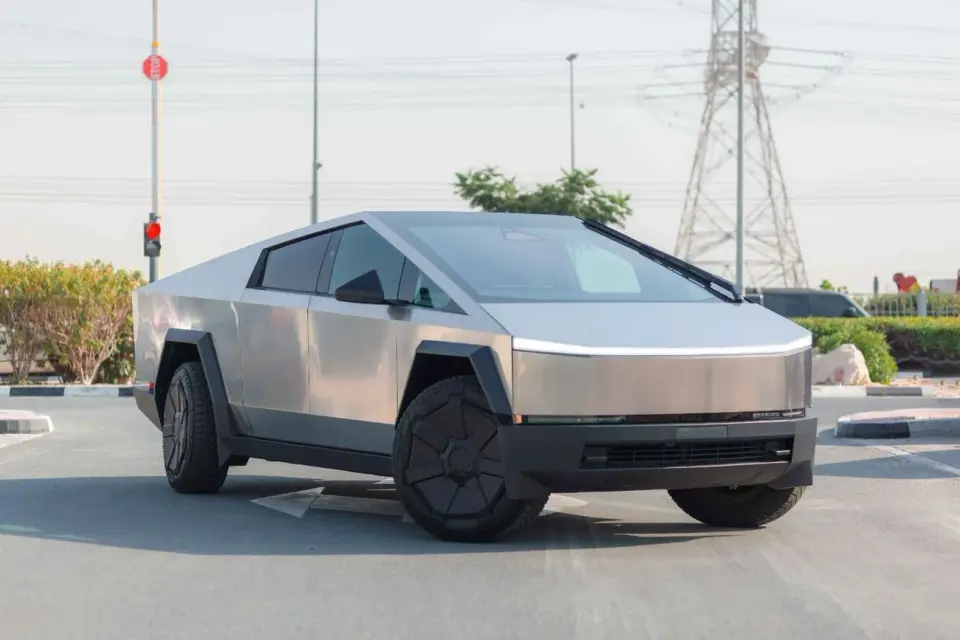 Tesla Cybertruck FOUNDATION SERIES AWD 2024