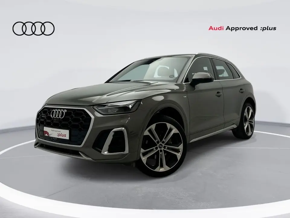 Audi Q5 45 TFSI S-LINE 2024