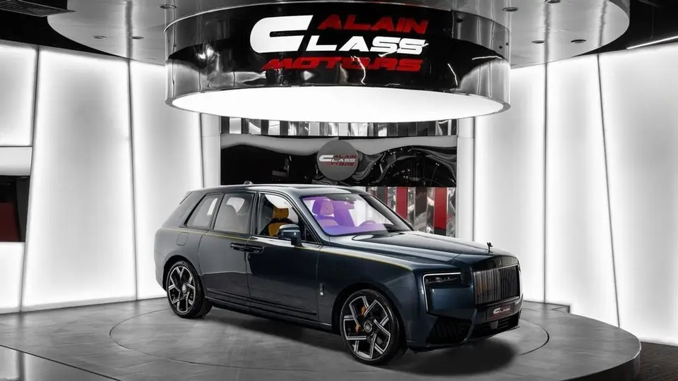 Rolls-Royce Cullinan BLACK BADGE 2026