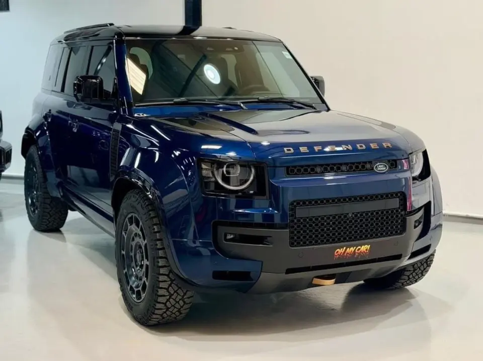 Land Rover Defender 2026