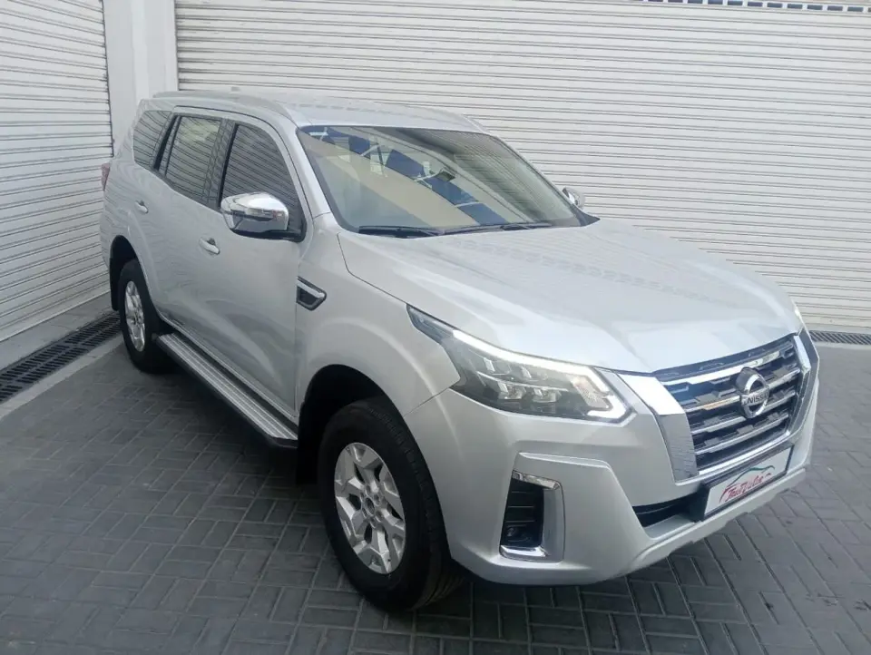 Nissan X Terra TITANIUM 2022