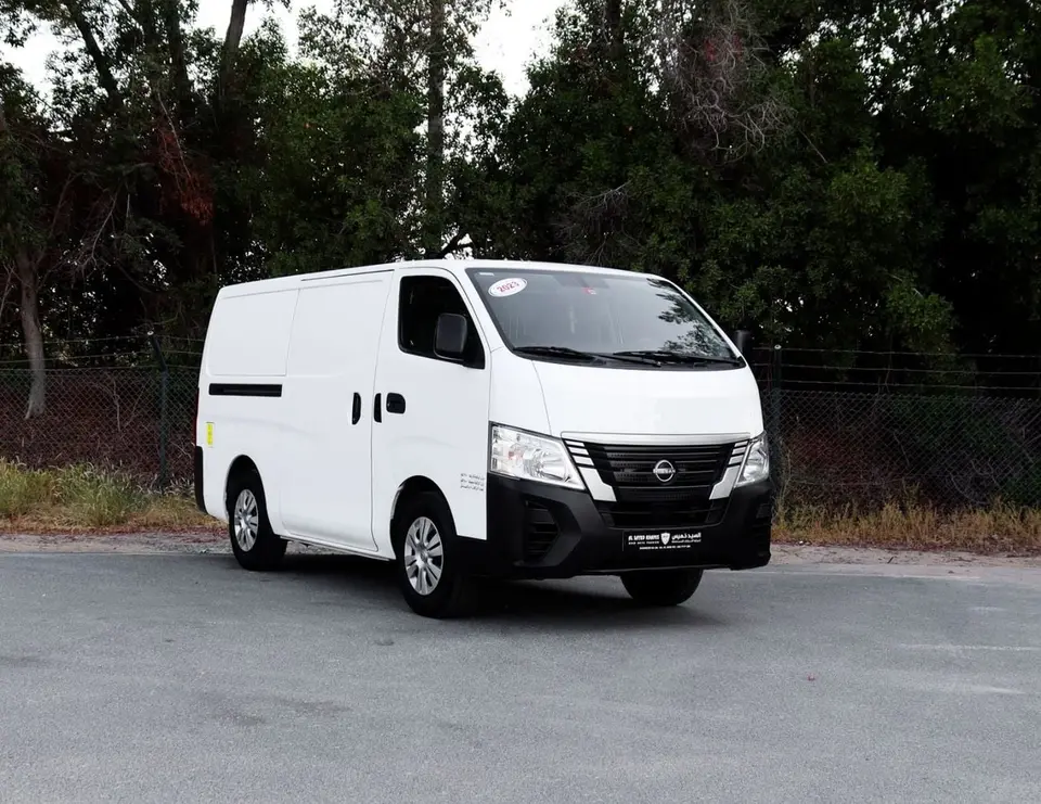 Nissan Urvan 2023