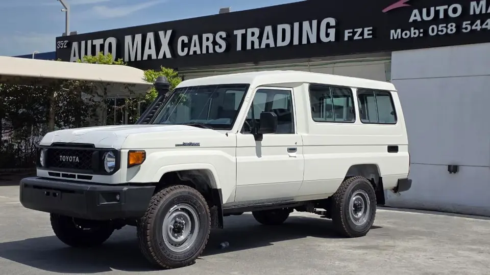 Toyota Land Cruiser 70 4.2l V6 DSL 2026